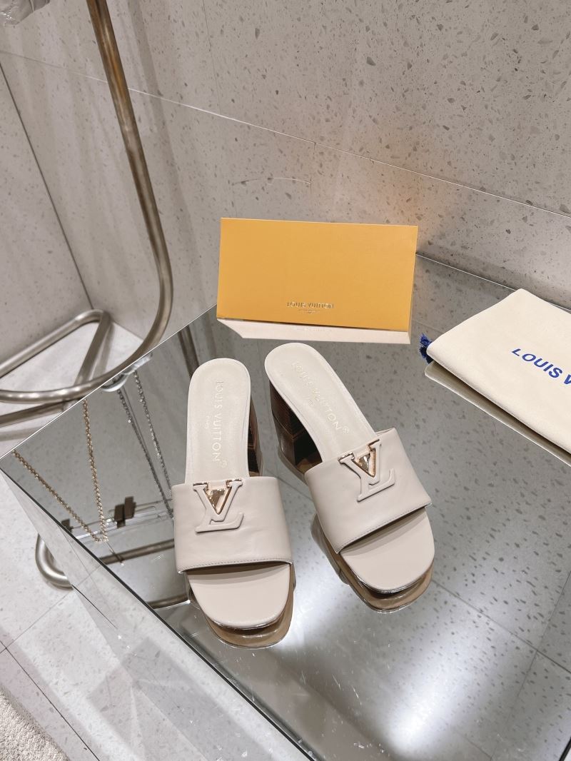 Louis Vuitton Slippers